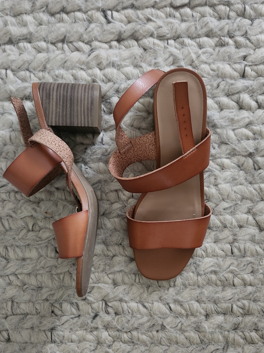 Old Navy Tan Brown Block Heel Slide Sandals